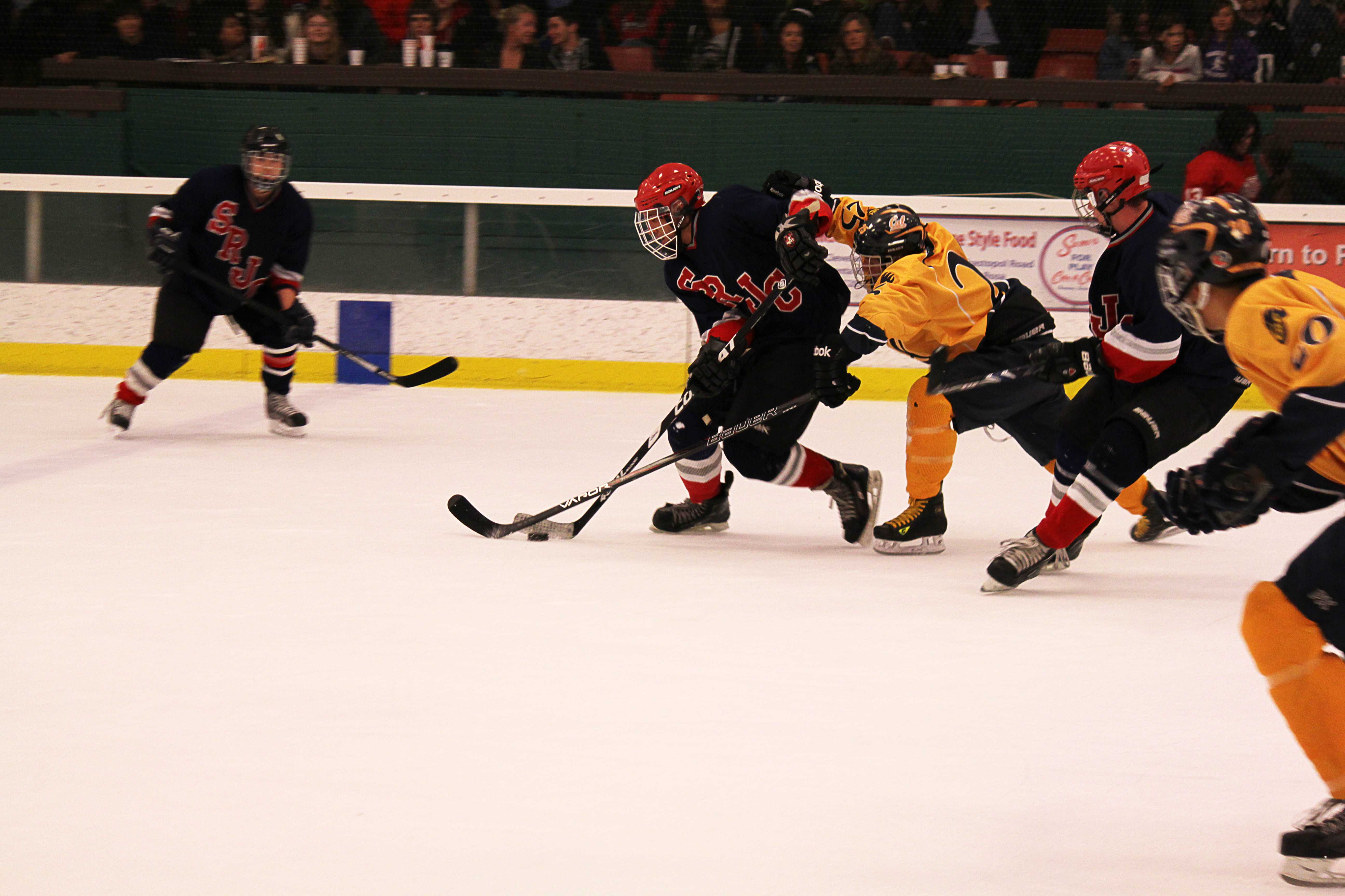 SRJC Hockey team "Bears Down" to upset Cal - The Oak Leaf